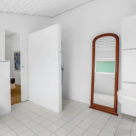 Amazing In With 2 Bedrooms * 霍尔斯特布罗