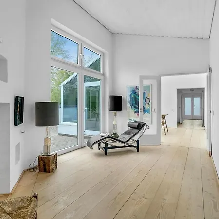 Amazing In With 2 Bedrooms * 霍尔斯特布罗